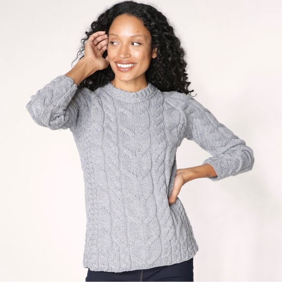 Aran Sweater Market Merino Wool Sweater from Ireland - Picture 2 of 8